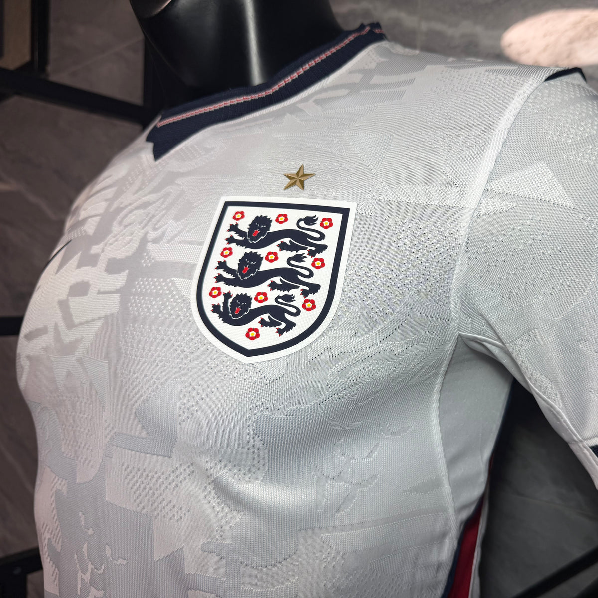 Inglaterra 26/27 Local Vers. Jugador