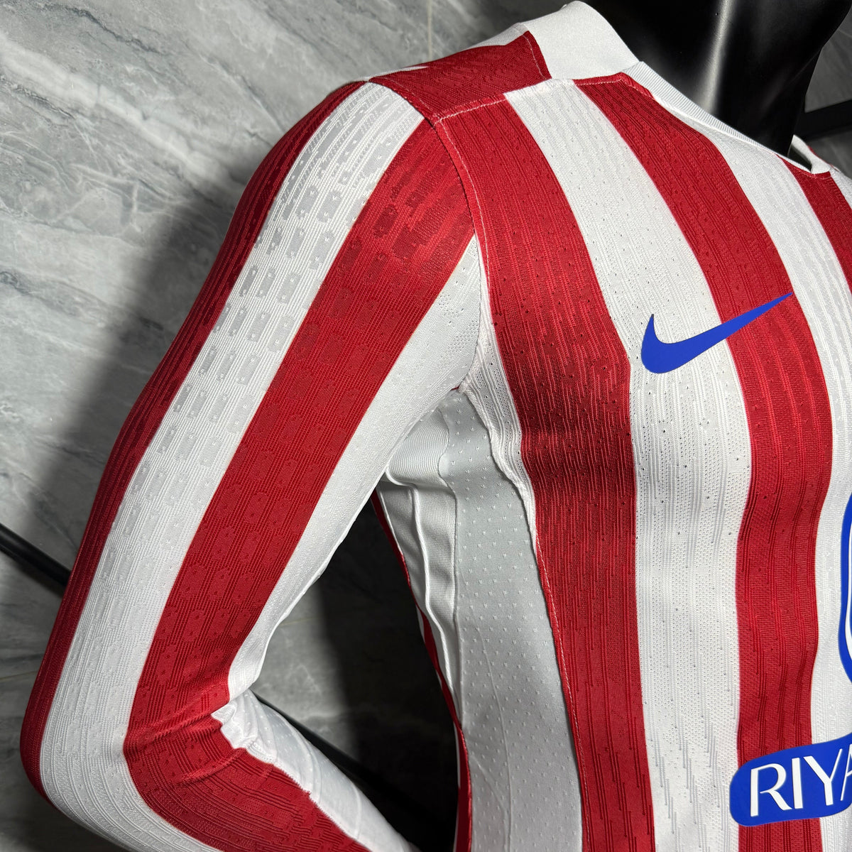 Atlético de Madrid 25/26 Local Vers. Jugador | Manga Larga