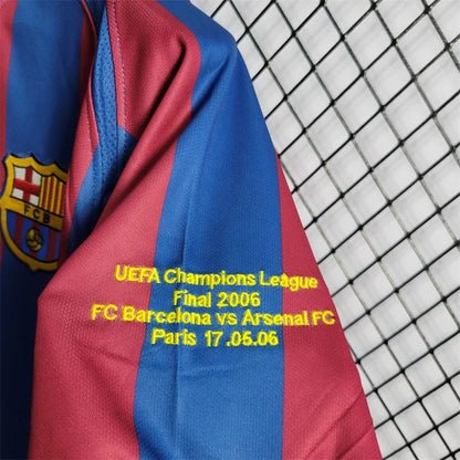FC Barcelona 04/05 Local Vers. Retro