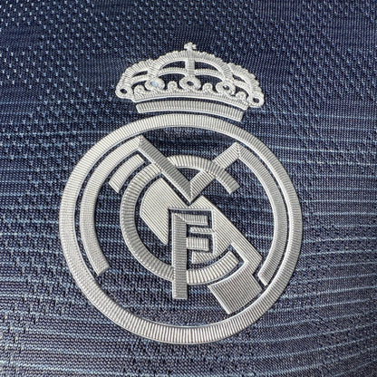 Real Madrid 25/26 Visita Vers. Jugador