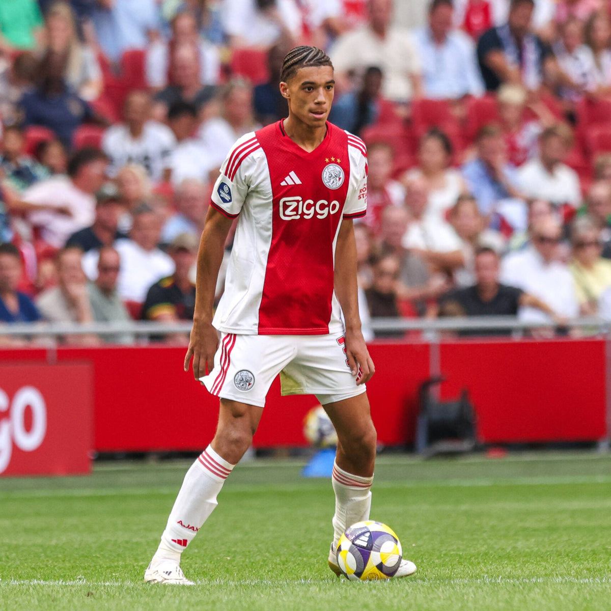 Ajax 25/26 Local Vers. Jugador